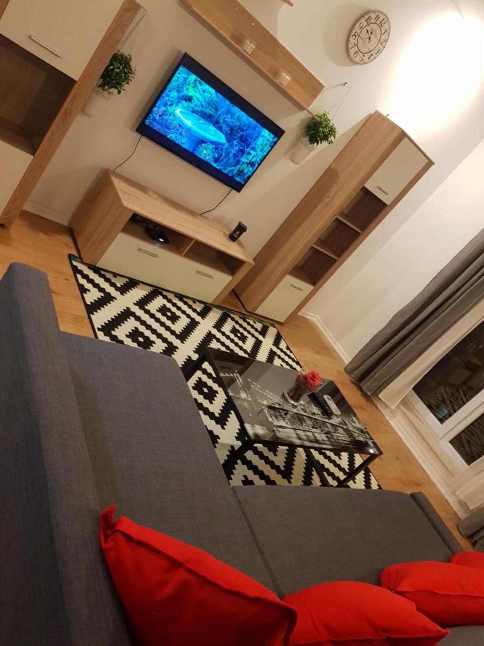 Modern Apartment With Pool In North Bucharest Cretuleasca Zewnętrze zdjęcie