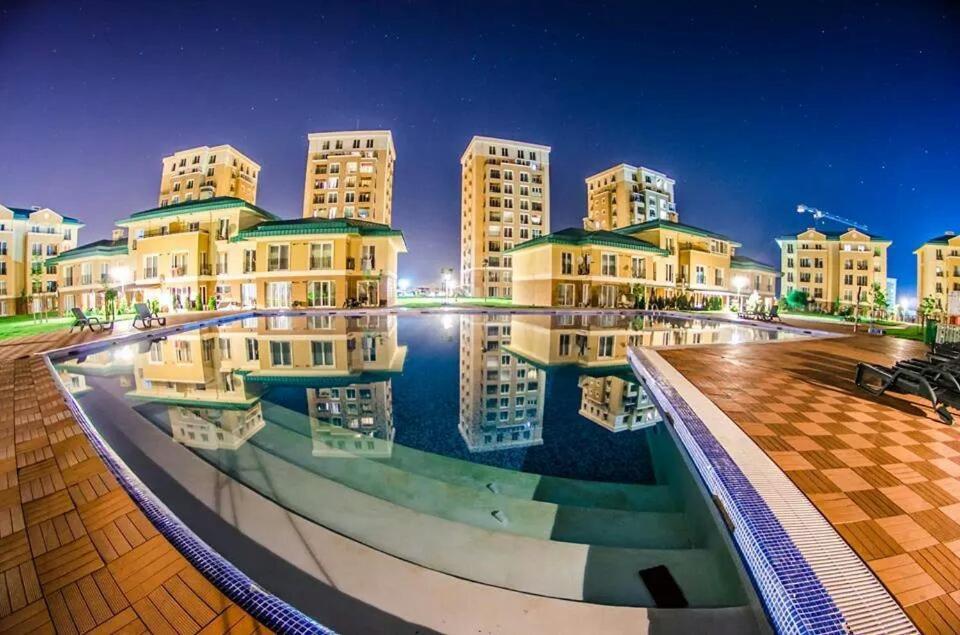 Modern Apartment With Pool In North Bucharest Cretuleasca Zewnętrze zdjęcie
